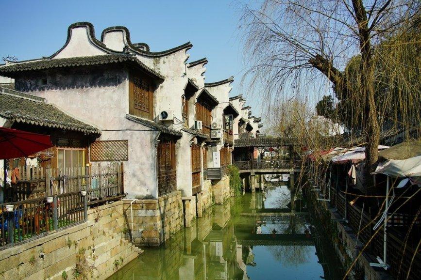 百米“破烂路”已经修好了